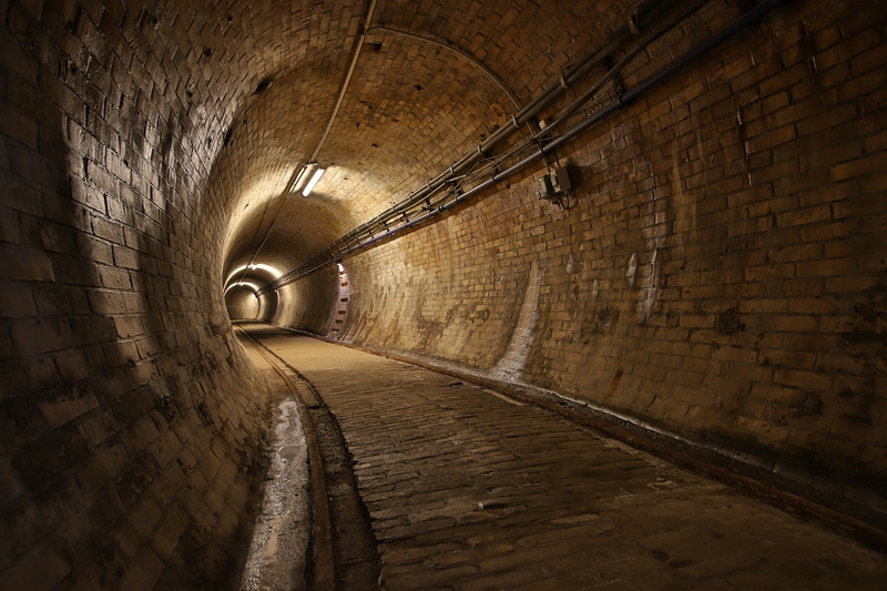 Blick in den AEG-Tunnel